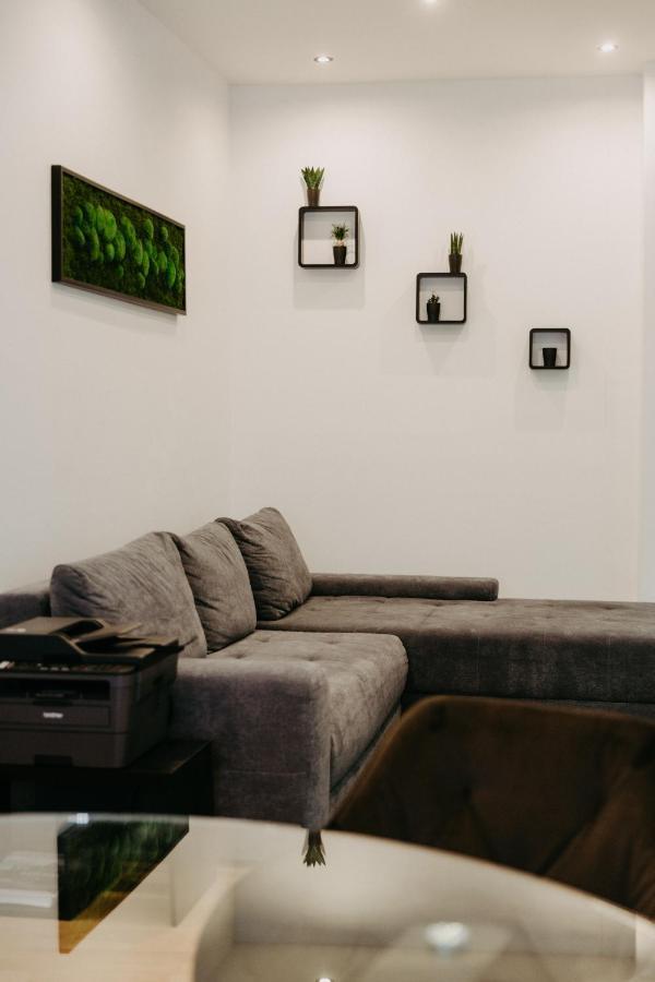 Modernes, Stilvolles Eingerichtetes Loft Apartment Vienna Luaran gambar