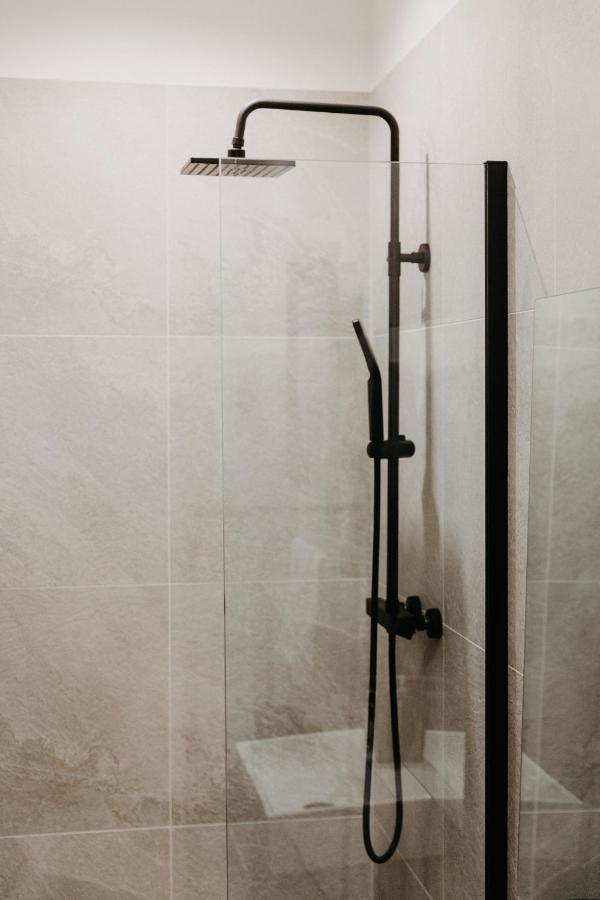 Modernes, Stilvolles Eingerichtetes Loft Apartment Vienna Luaran gambar